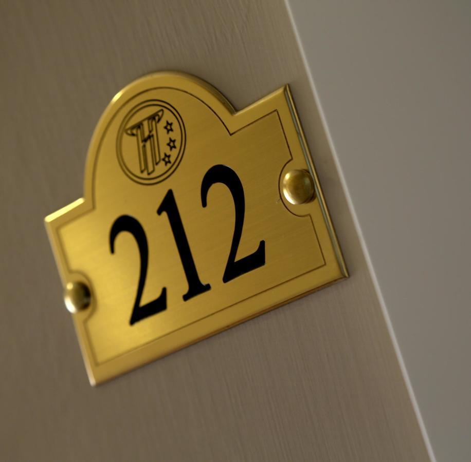 Hotel Tritone セニガッリア エクステリア 写真