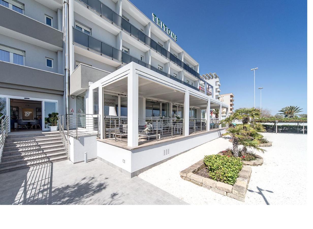 Hotel Tritone セニガッリア エクステリア 写真